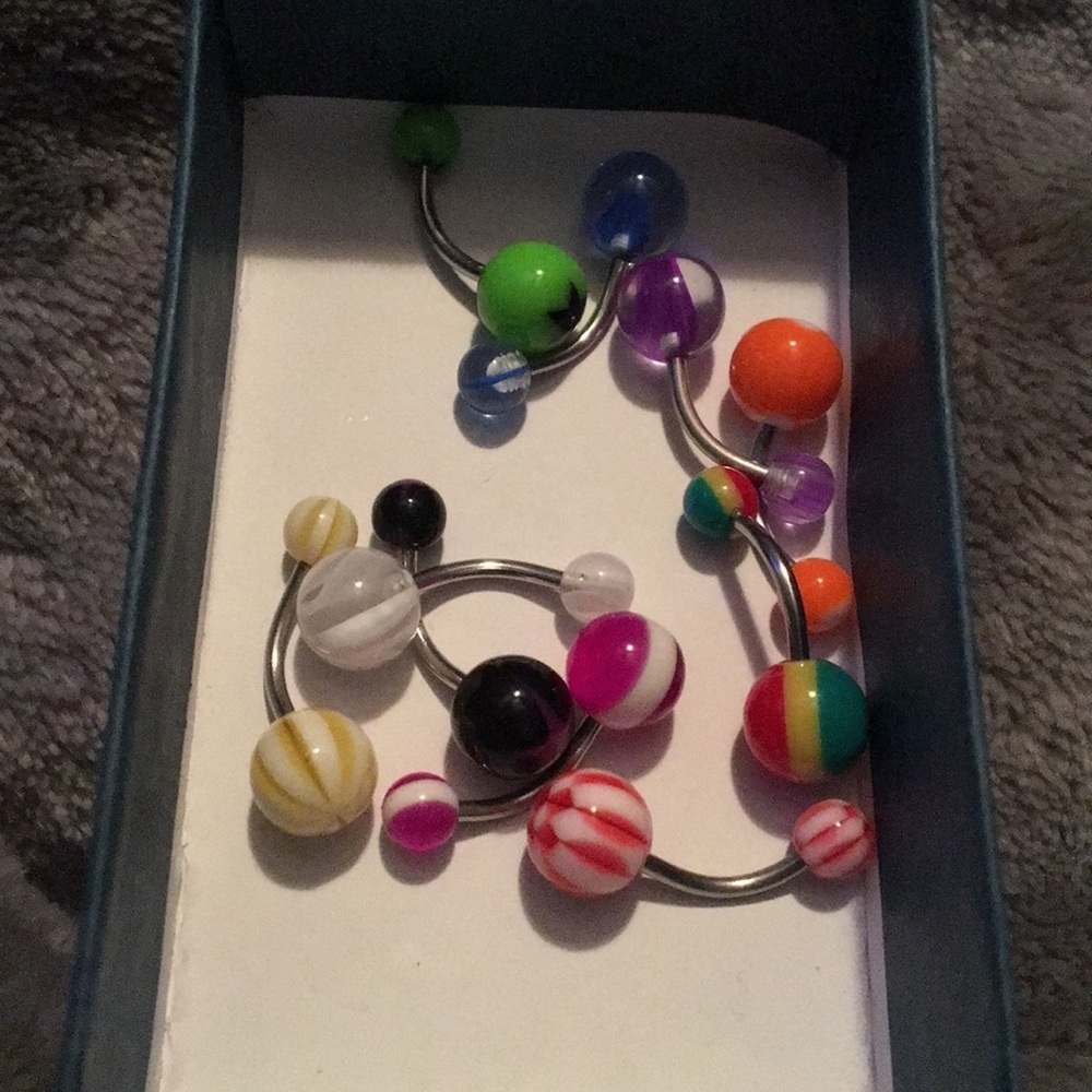 New without tags belly button rings bundle